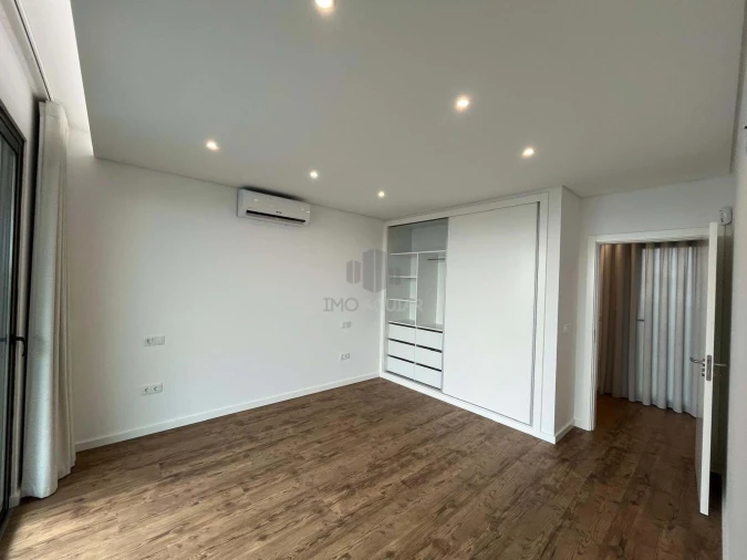 Moradia T3 para Venda em Agua de Pena Foto 15