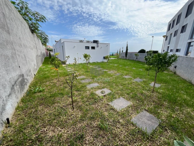 Moradia T3 para Venda em Agua de Pena Foto 5