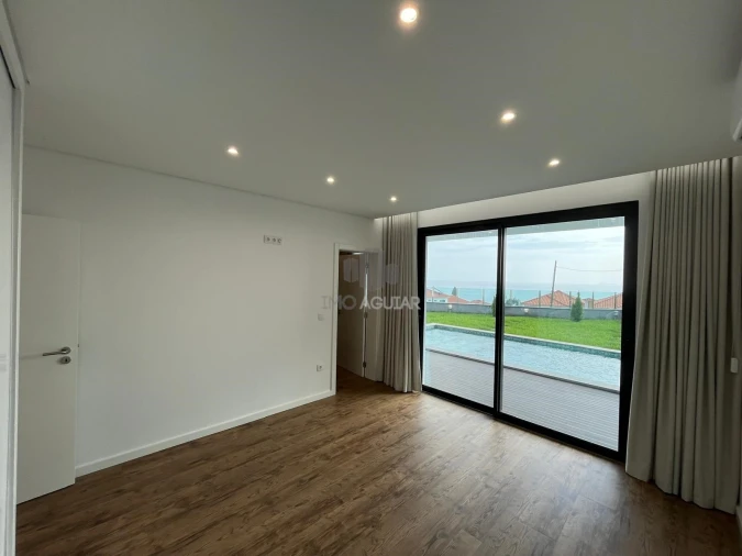 Moradia T3 para Venda em Agua de Pena Foto 16