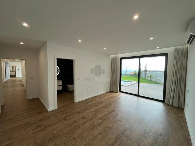 Moradia T3 para Venda em Agua de Pena Foto 14