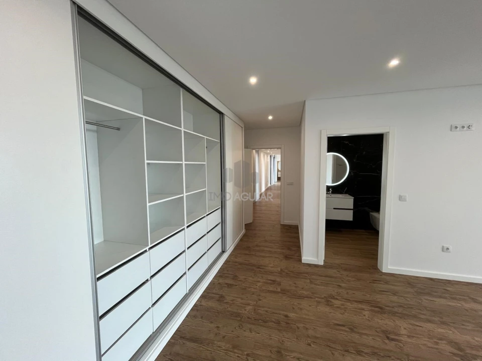 Moradia T3 para Venda em Agua de Pena Foto 12