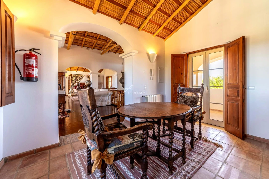 Moradia T4 para Venda em Lagos (São Sebastião e Santa Maria) Foto 58