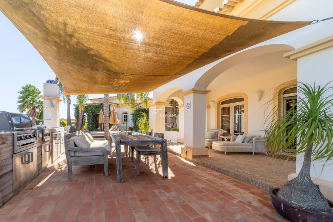 Moradia T4 para Venda em Lagos (São Sebastião e Santa Maria) Foto 15