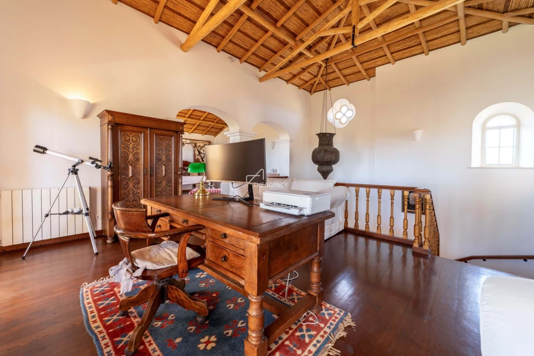 Moradia T4 para Venda em Lagos (São Sebastião e Santa Maria) Foto 56