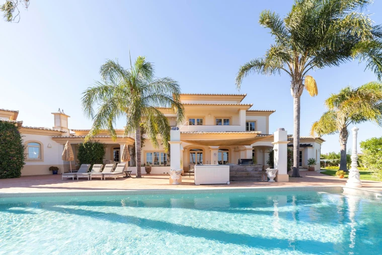 Moradia T4 para Venda em Lagos (São Sebastião e Santa Maria) Foto 22