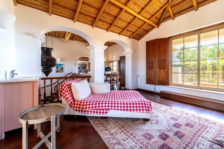 Moradia T4 para Venda em Lagos (São Sebastião e Santa Maria) Foto 53