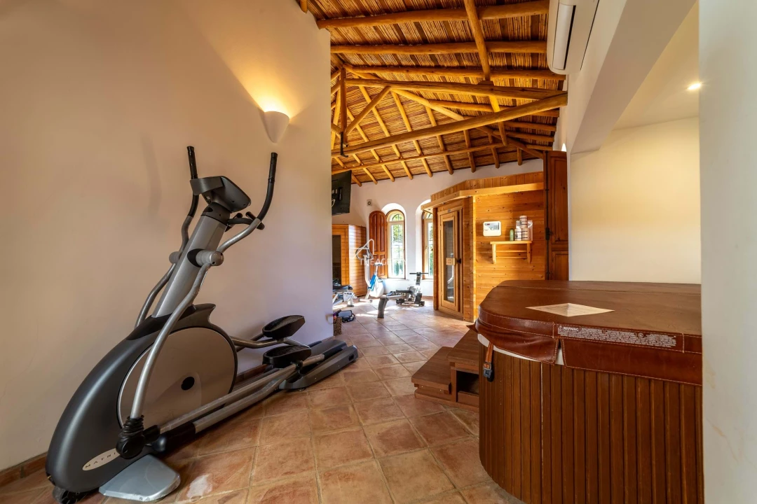 Moradia T4 para Venda em Lagos (São Sebastião e Santa Maria) Foto 39