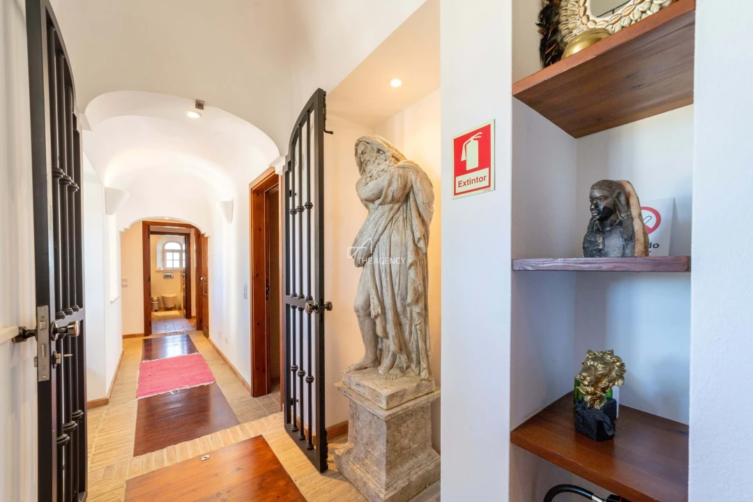 Moradia T4 para Venda em Lagos (São Sebastião e Santa Maria) Foto 42