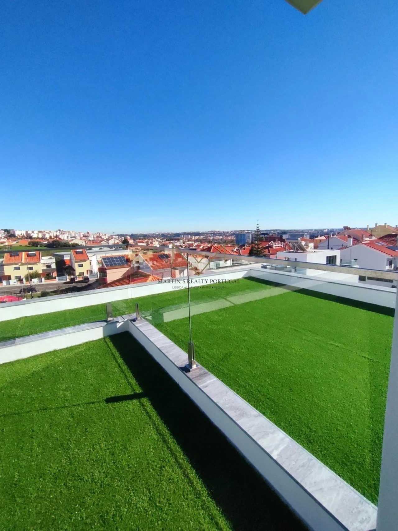 Moradia T4 para Venda em Odivelas Foto 19