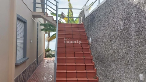 Moradia T3 para Venda em Porto Santo