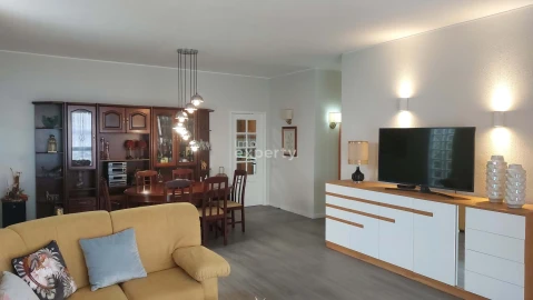 Moradia T3 para Venda em Porto Santo