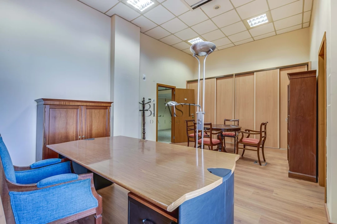 Negócio para Venda em Sacavém e Prior Velho Foto 26