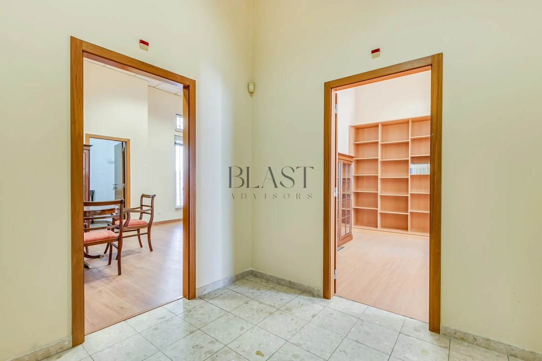 Negócio para Venda em Sacavém e Prior Velho Foto 23