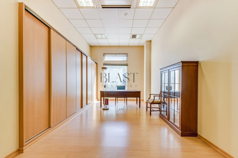 Negócio para Venda em Sacavém e Prior Velho Foto 3