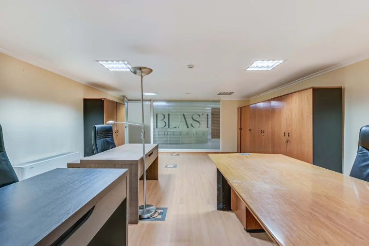 Negócio para Venda em Sacavém e Prior Velho Foto 20