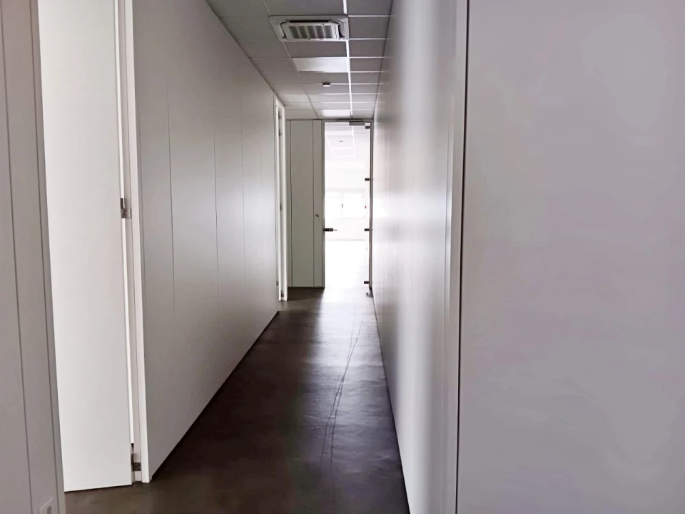 Loja para Arrendamento em Castêlo da Maia Foto 10