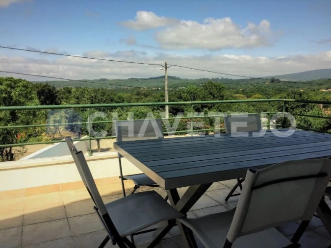 Moradia T6 para Venda em Pussos São Pedro Foto 5