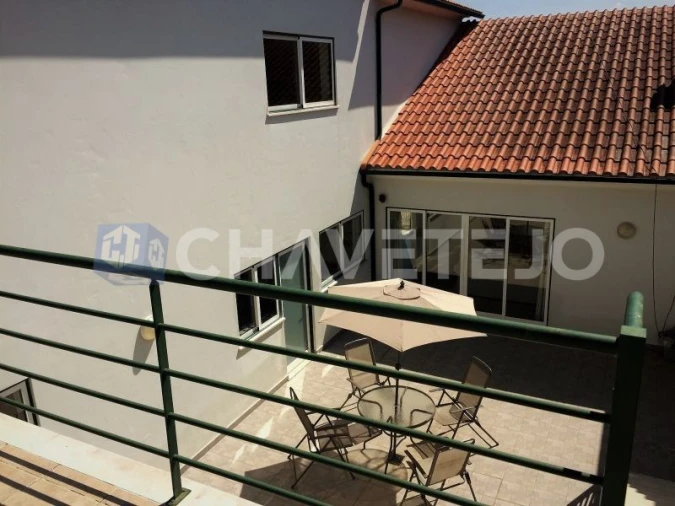 Moradia T6 para Venda em Pussos São Pedro Foto 7