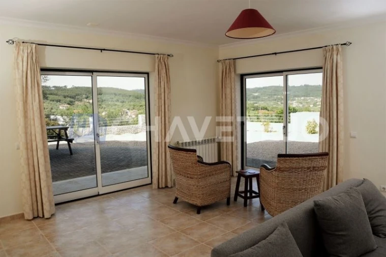 Moradia T6 para Venda em Pussos São Pedro Foto 15