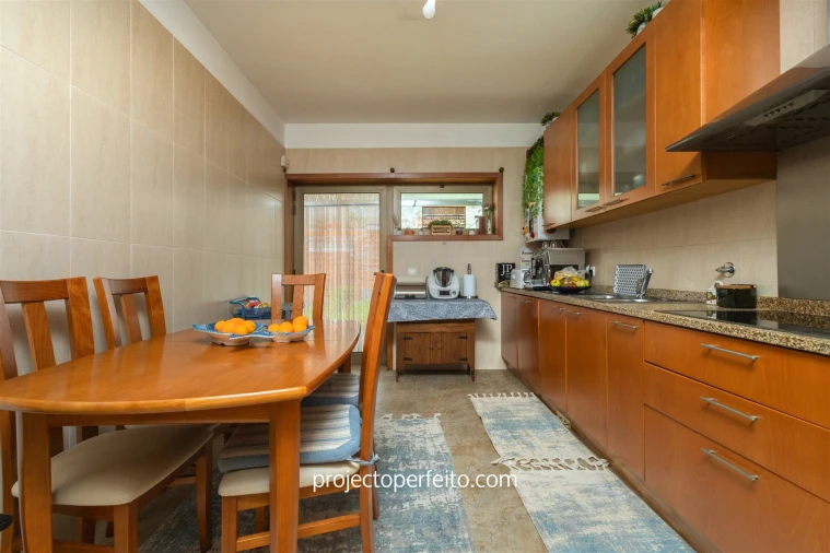 Moradia T3 para Venda em Sanguedo Foto 6