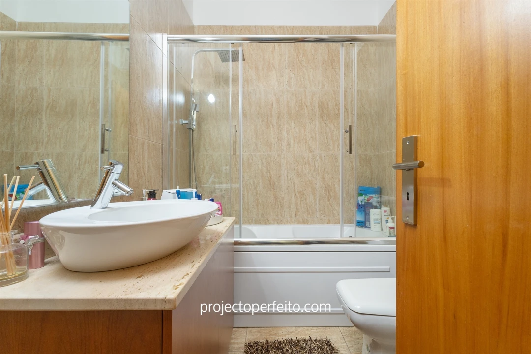 Moradia T3 para Venda em Sanguedo Foto 16