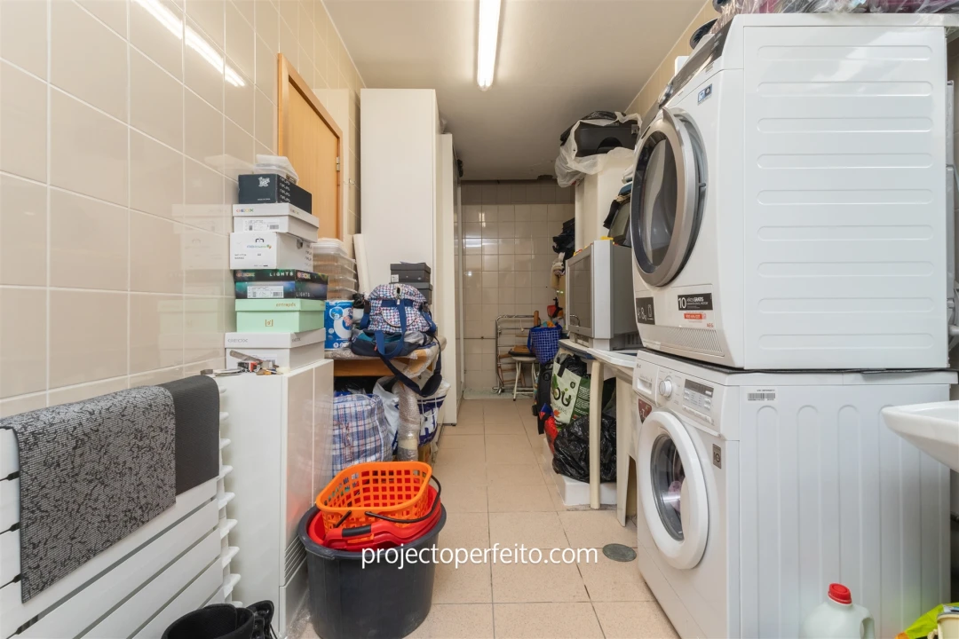 Moradia T3 para Venda em Sanguedo Foto 17