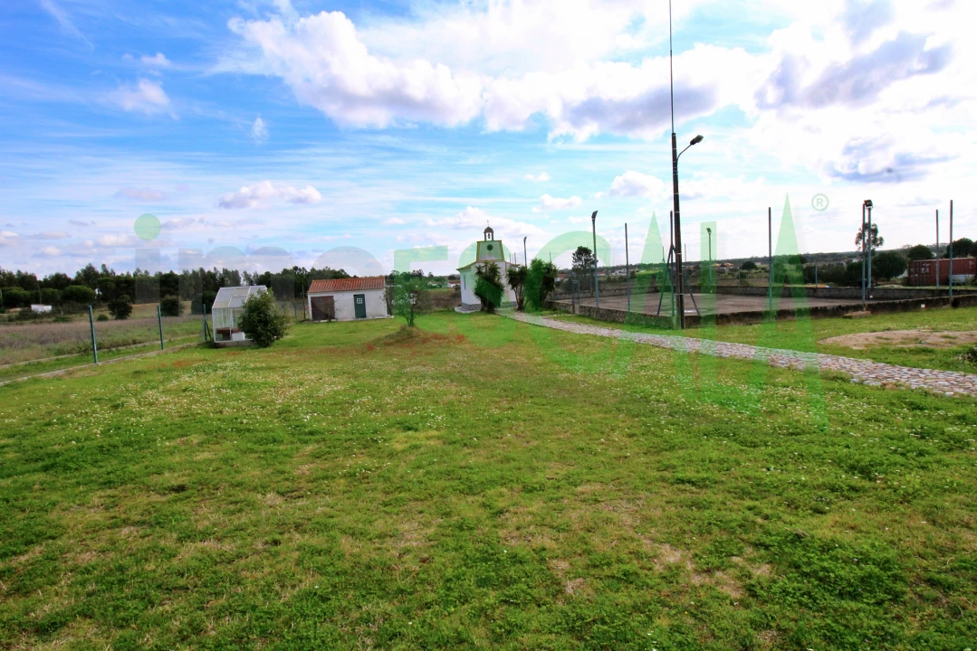 Moradia T4 para Venda em Benavente Foto 33