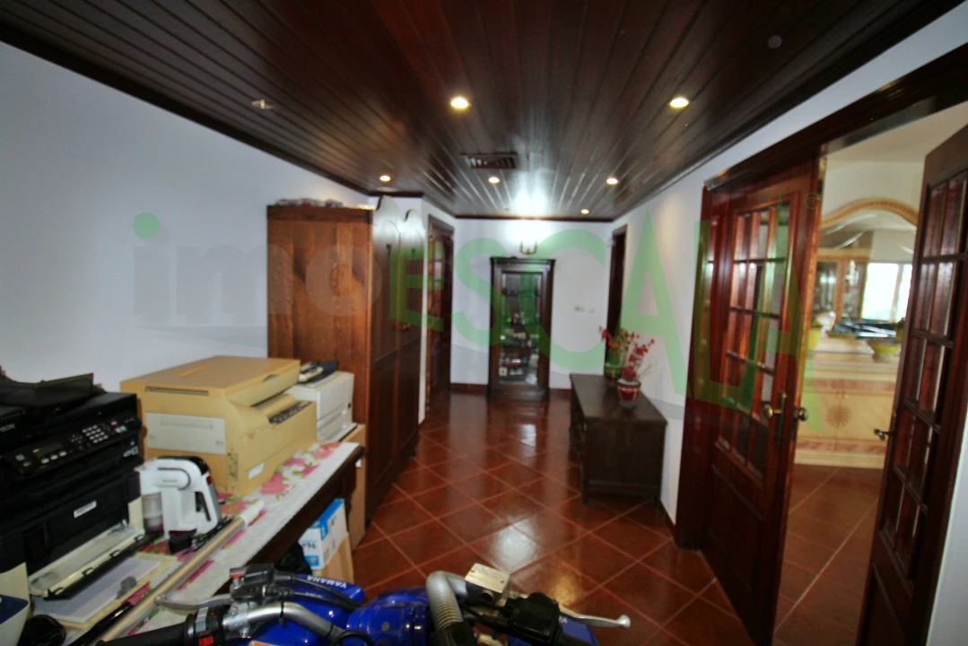 Moradia T4 para Venda em Benavente Foto 13