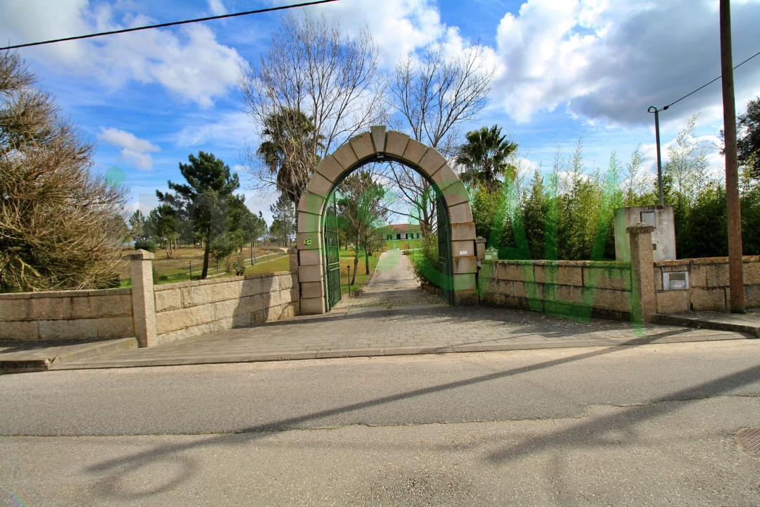 Moradia T4 para Venda em Benavente Foto 50