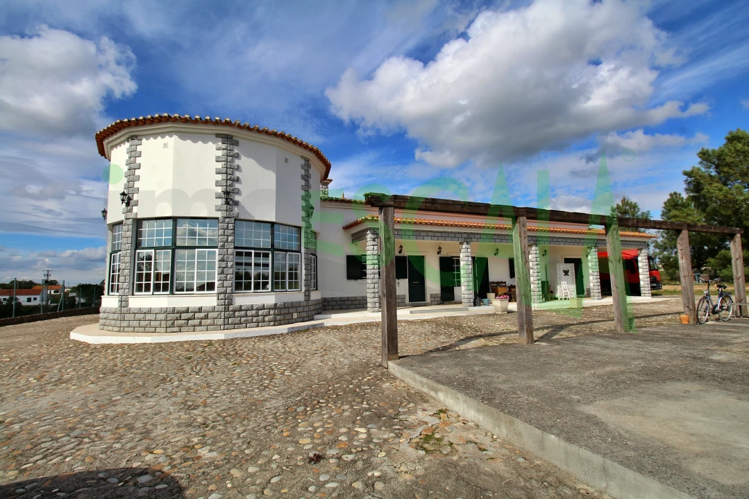 Moradia T4 para Venda em Benavente Foto 32