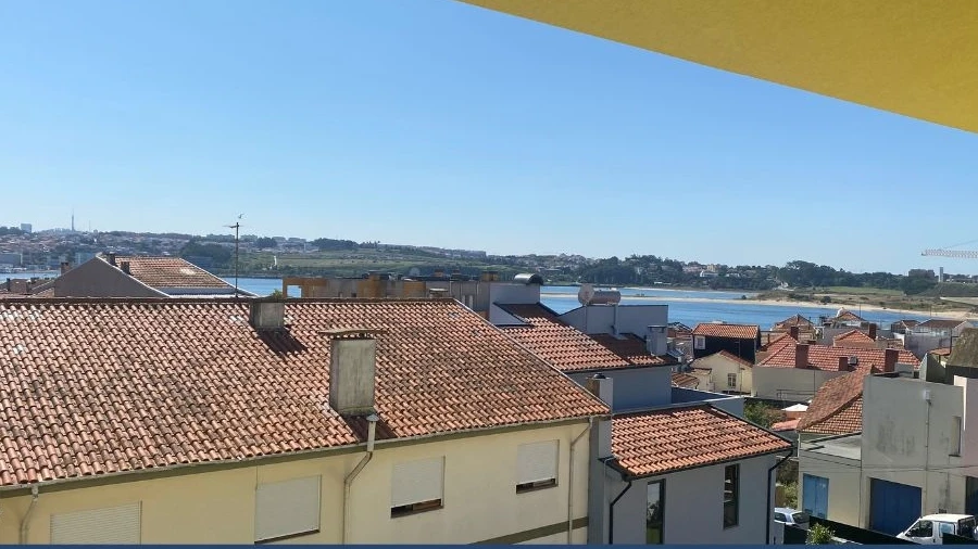 Moradia T5 para Arrendamento em Aldoar, Foz do Douro e Nevogilde