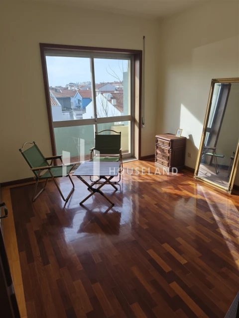 Apartamento T5 para Venda em Espinho
