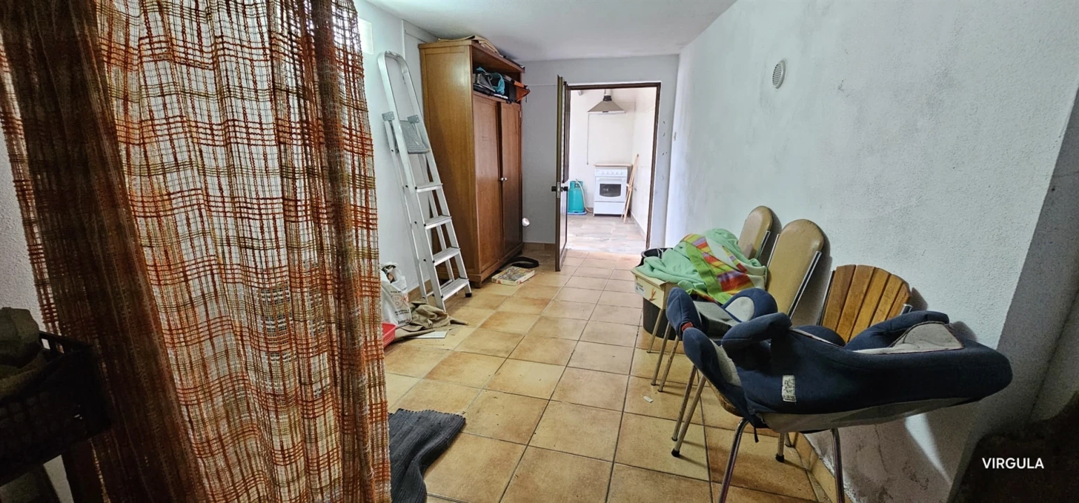 Moradia T3 para Venda em Casteleiro Foto 25