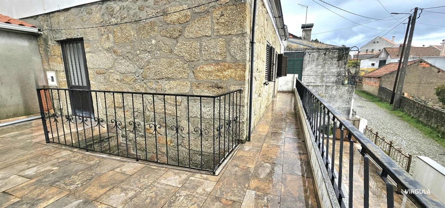 Moradia T3 para Venda em Casteleiro Foto 6