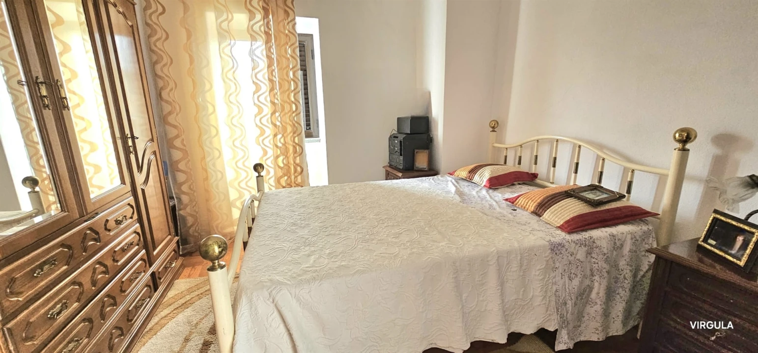 Moradia T3 para Venda em Casteleiro Foto 15