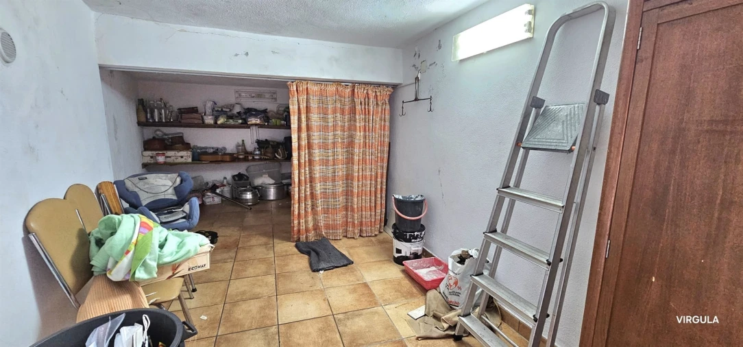 Moradia T3 para Venda em Casteleiro Foto 24