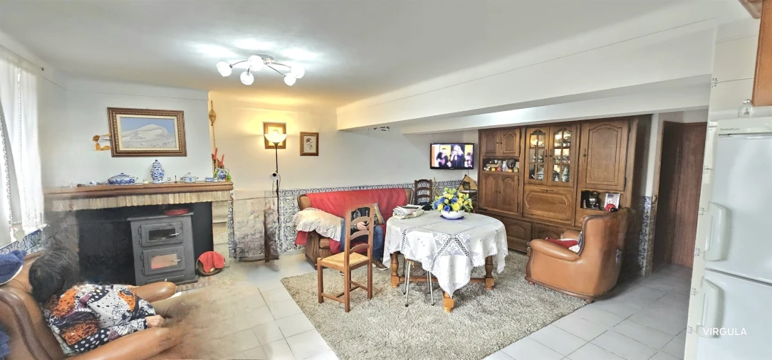 Moradia T3 para Venda em Casteleiro Foto 21