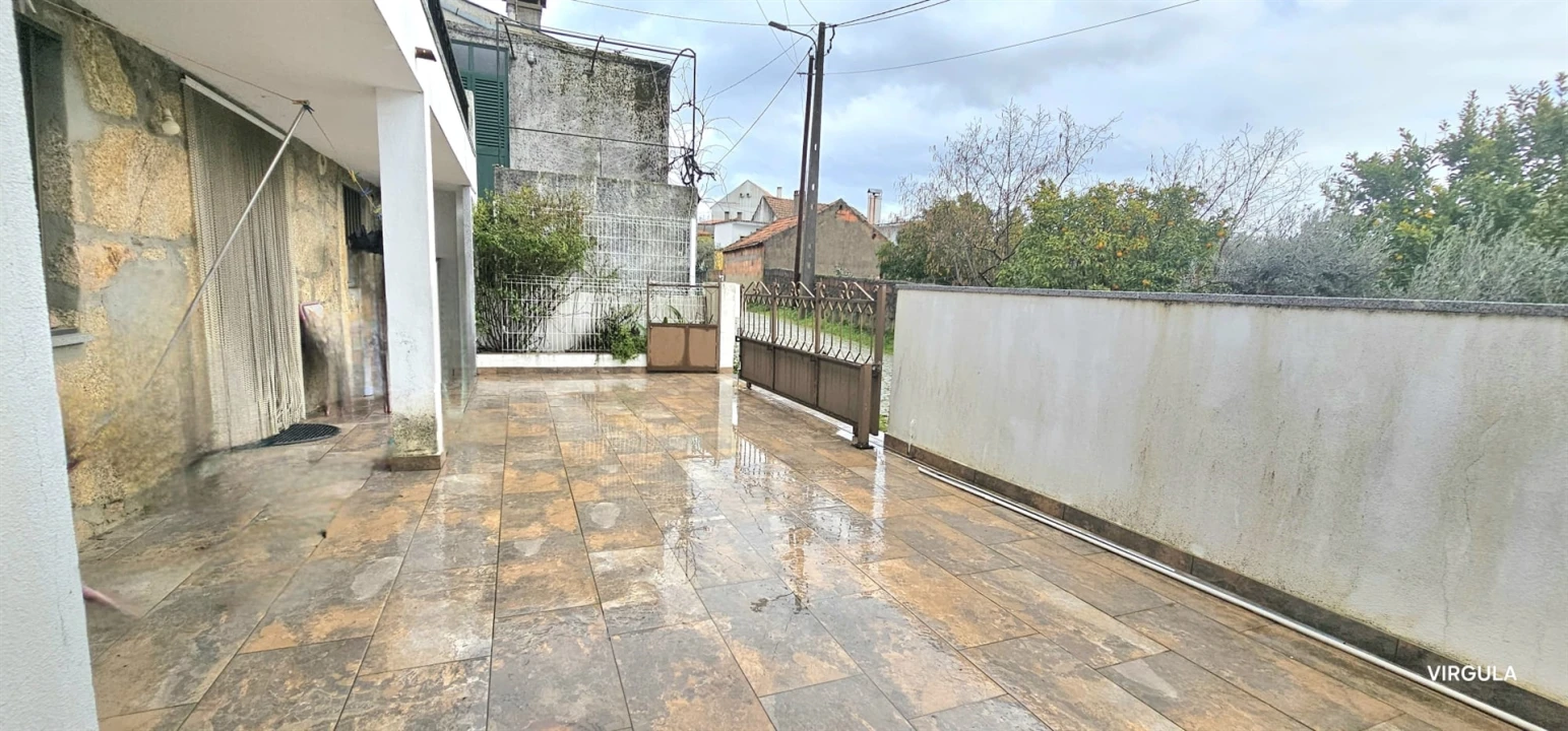 Moradia T3 para Venda em Casteleiro Foto 5