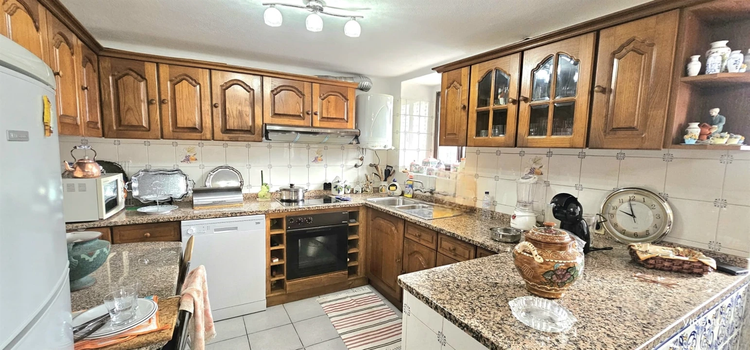 Moradia T3 para Venda em Casteleiro Foto 20