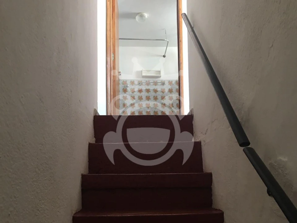 Moradia T5 para Venda em Portel Foto 6