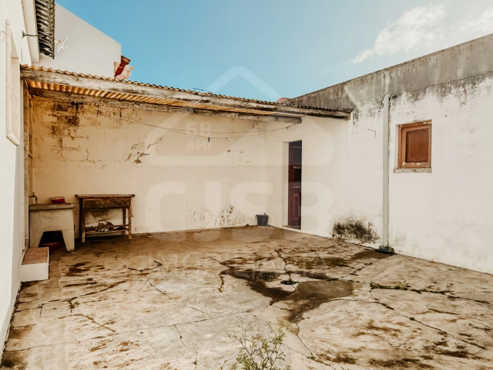 Moradia T2 para Venda em Samora Correia Foto 12