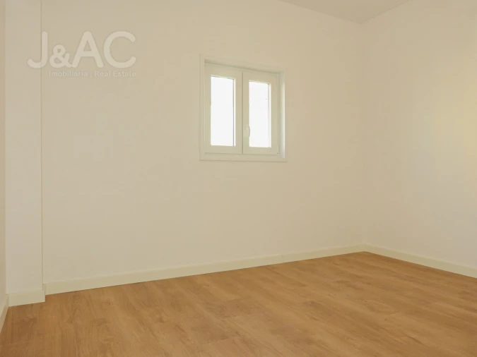 Moradia T4 para Venda em Carcavelos e Parede Foto 22