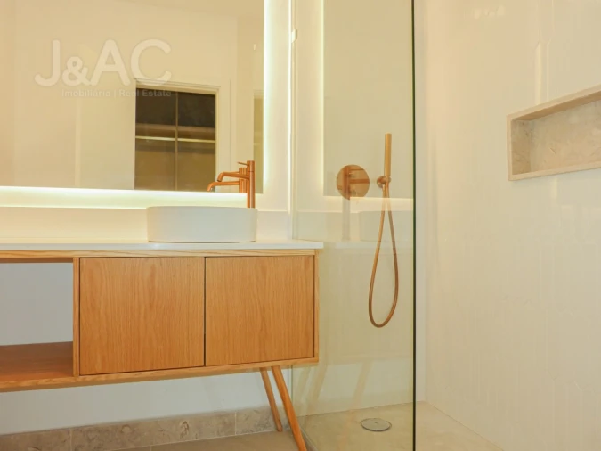 Moradia T4 para Venda em Carcavelos e Parede Foto 28