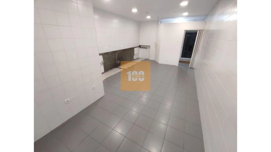 Negócio para Venda em São Mamede de Infesta e Senhora da Hora Foto 5