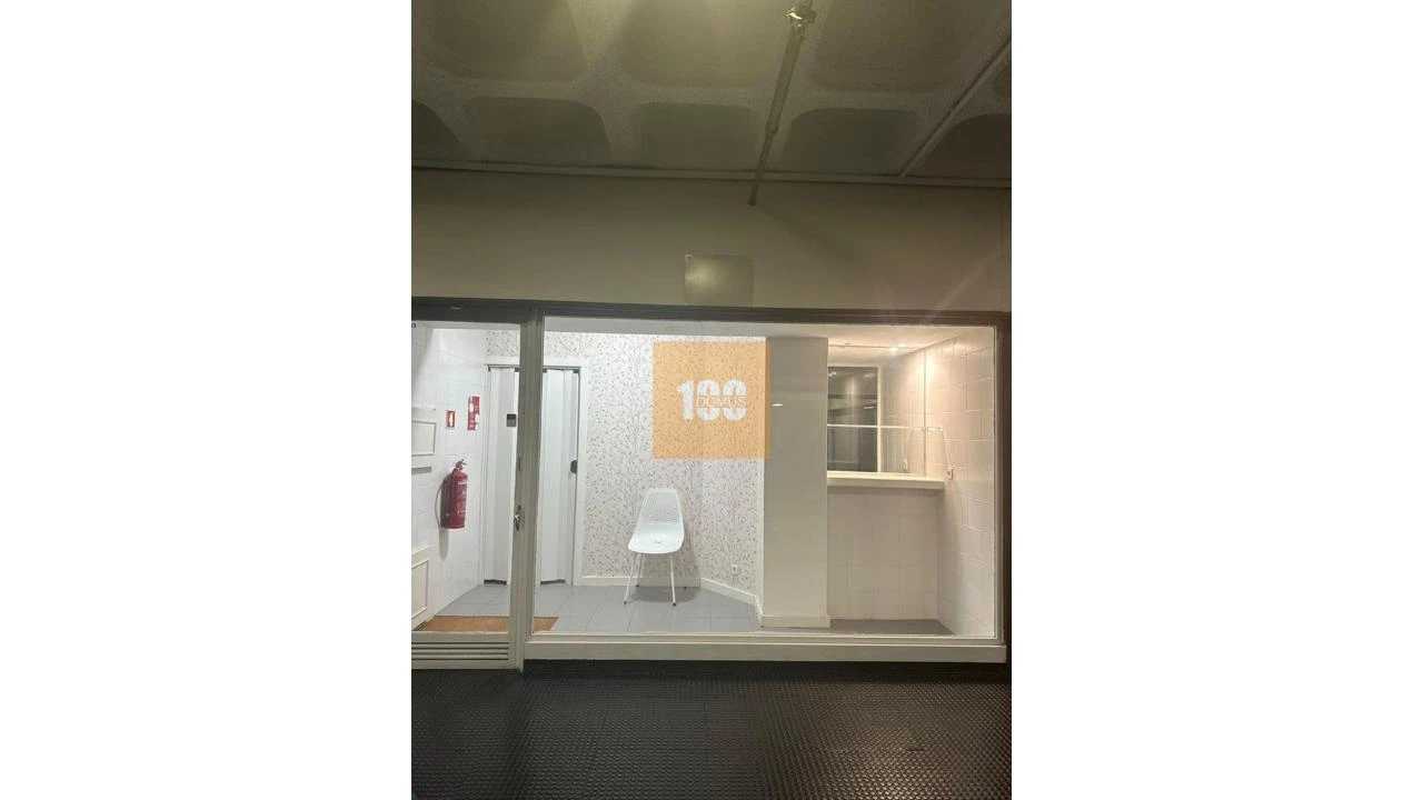 Negócio para Venda em São Mamede de Infesta e Senhora da Hora Foto 1