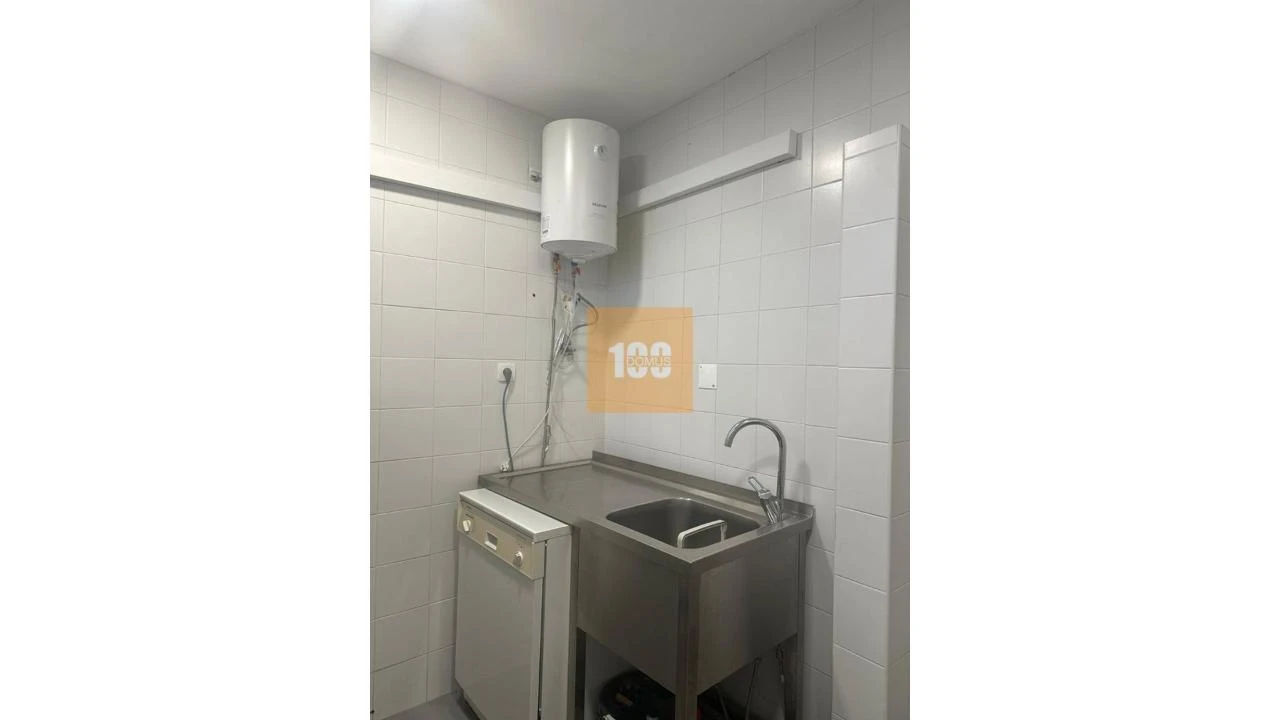 Negócio para Venda em São Mamede de Infesta e Senhora da Hora Foto 6