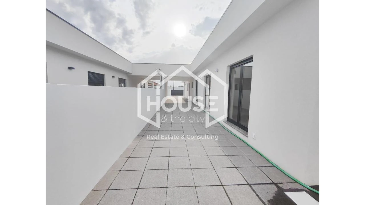 Moradia T3 para Venda em Seixo Foto 2