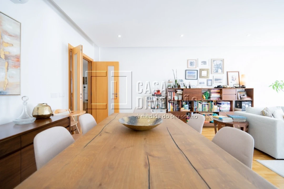 Apartamento T2 para Venda em Carnaxide e Queijas Foto 16