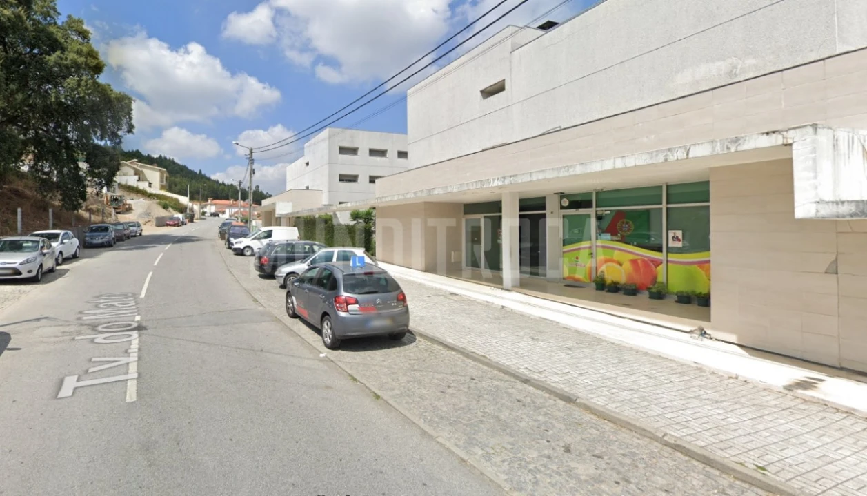 Loja para Venda em Tagilde e Vizela (São Paio) Foto 2