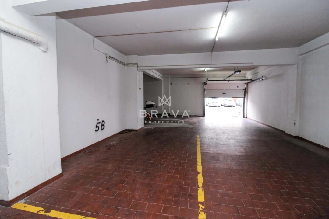 Apartamento T2 para Venda em Quarteira Foto 20